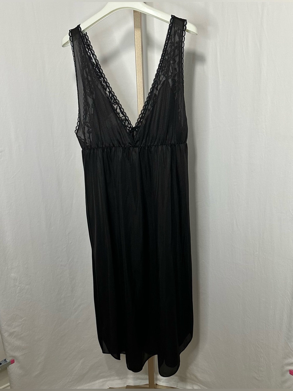 Vintage Black Lace Trim V-Neck Nightgown - Women Intimates & Sleepwear